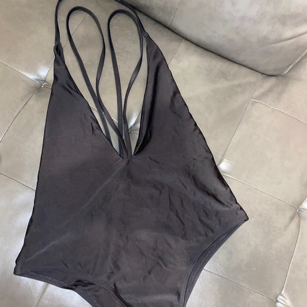 One piece bathing suit